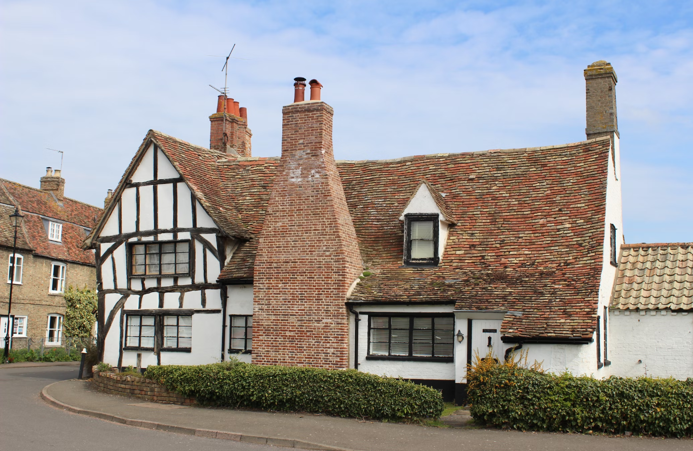 Tudor-style listed building 